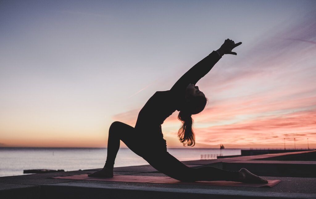 derekpics yoga 6723315 1280